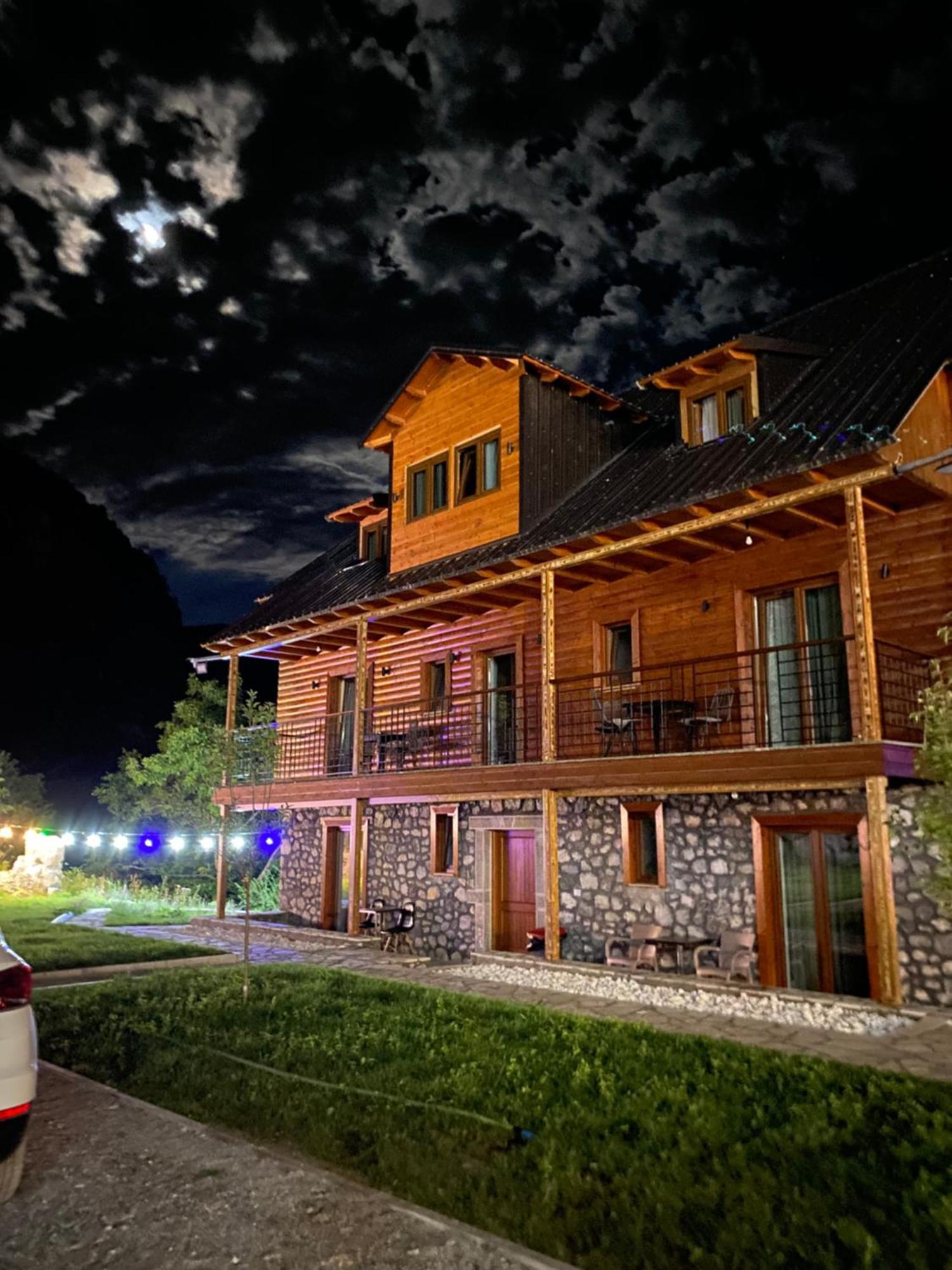 Gegest Hotel Theth Exterior foto